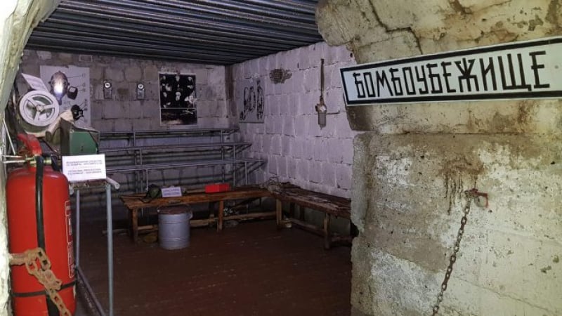 Пловдивчани търсят запазено място в бомбоубежищата след речта на Путин