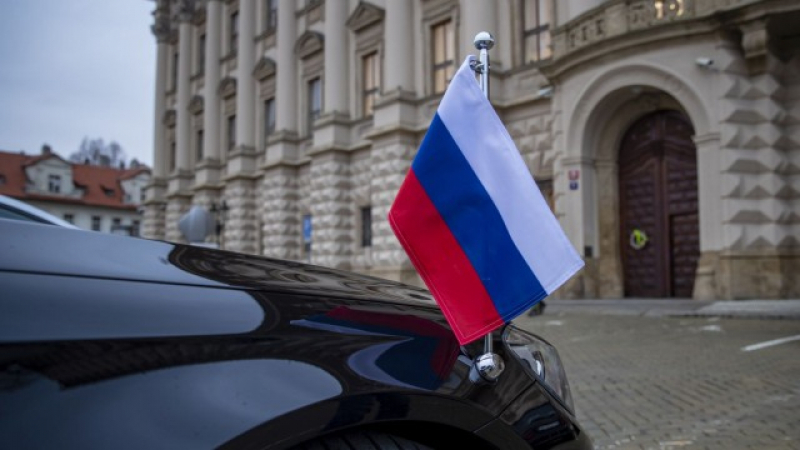 Извънредна новина за руските дипломати, обвинени от София в шпионаж