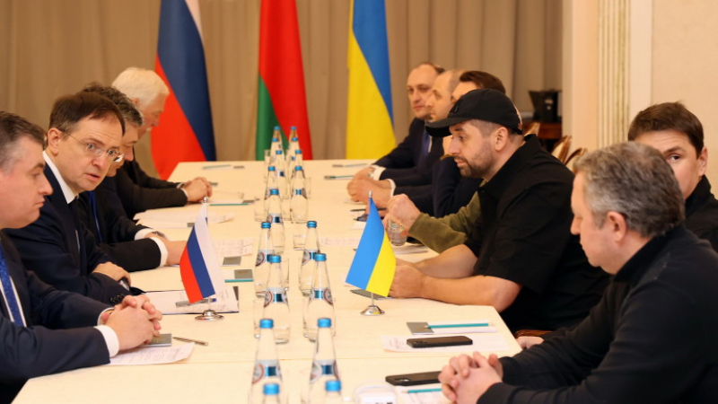 Ясен е часът за третия кръг от преговори между Украйна и Русия