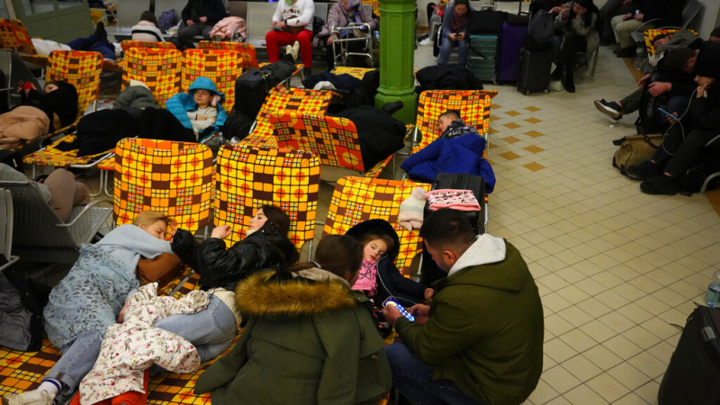 Прииждат: Огромен брой украинци са влези в България за денонощие