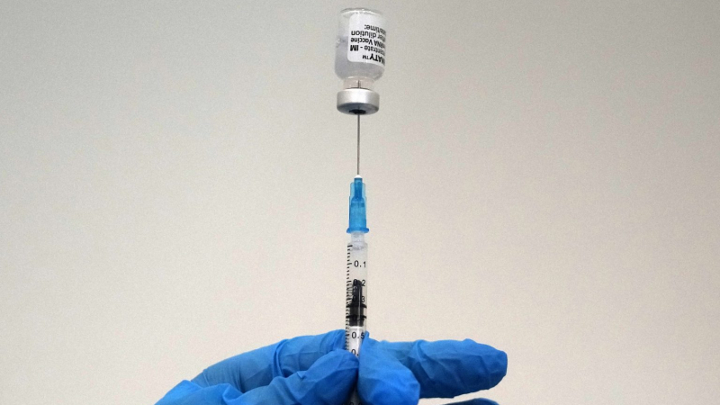 Pfizer напъва за четвърта доза от COVID ваксината
