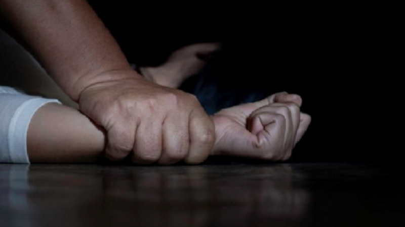 Младежи изнасилиха групово 12-годишна в колиба в София и се изфукаха в махалата