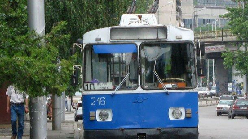 Поскъпва драстично градският транспорт в Перник