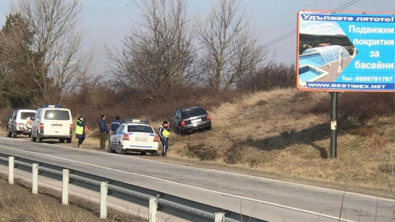 Зловещ инцидент с шофьор на пътя край Велико Търново
