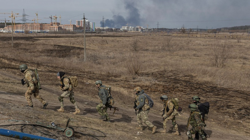 Human Rights Watch скочи на Украйна заради жестокостите към руските военнопленници
