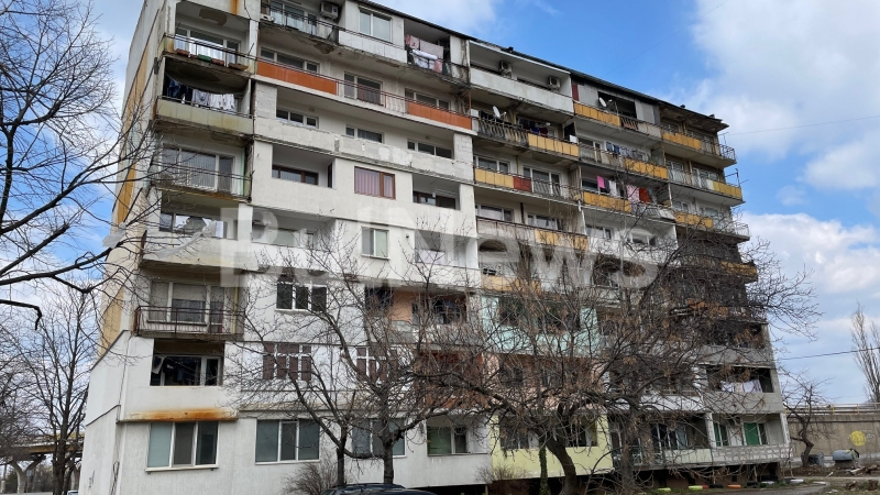 Трагедия: Самоуби се жената на починалия посред бял в центъра на Враца мъж СНИМКИ