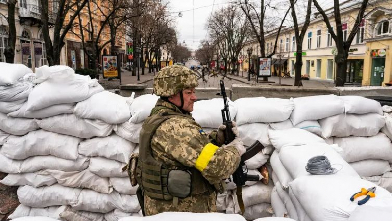 Украйна: Русия ще атакуват Одеса след превземането на...