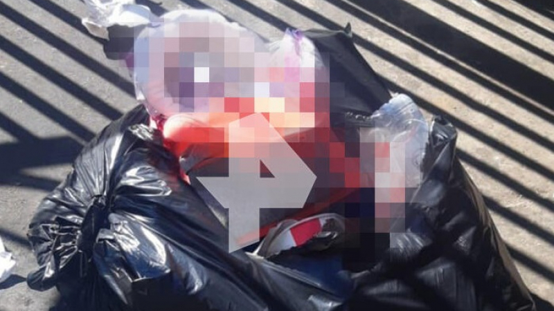 Потрес: Майка изхвърли трупа на новороденото си на боклука