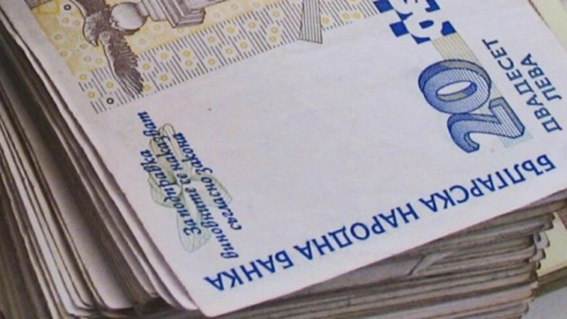 Варненка получи 100 бона дарения от чужбина, последва строго наказание