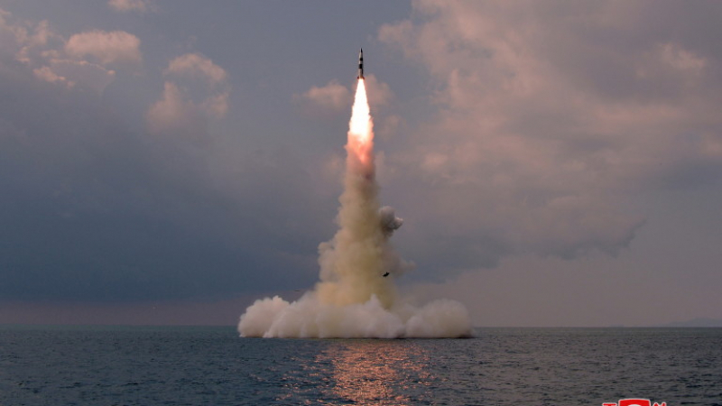 Пхенян изстреля междуконтинентална ракета, Сеул с остра реакция