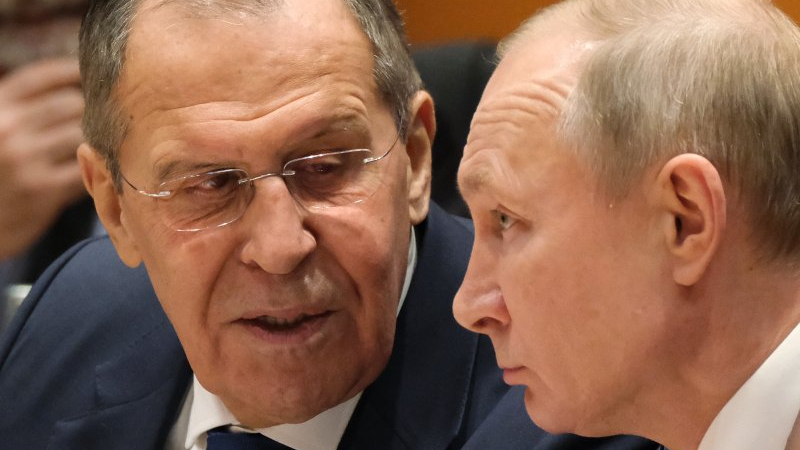 Путин и Лавров сравниха тактиката на Запада с тази на нацистка Германия