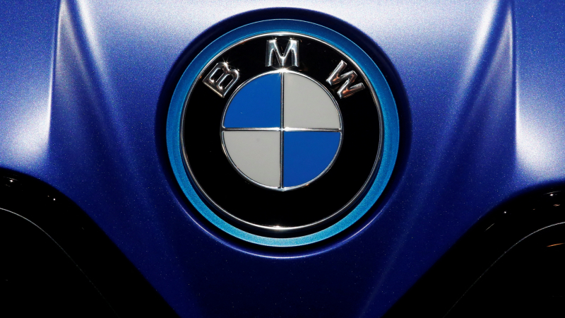 Шок: BMW изтегля 1 милион коли от пазара, а причината е ...