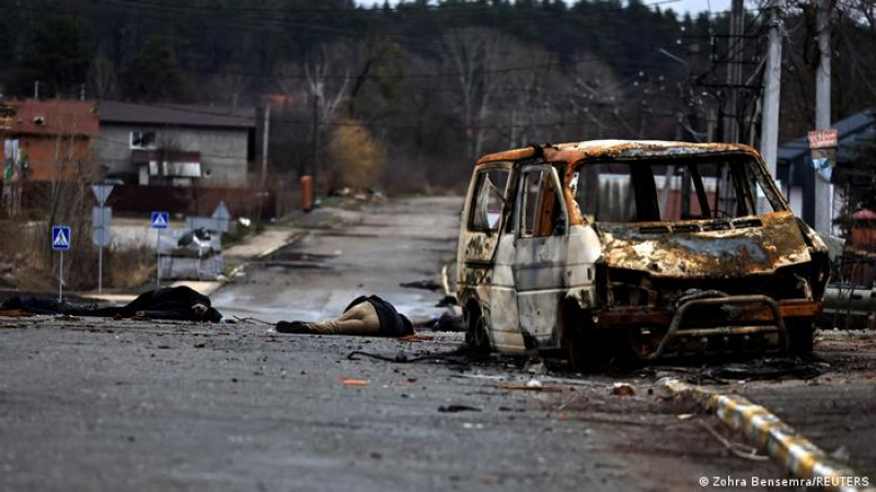 Дойче Веле: В мобилни крематориуми руските войници изгарят труповете на убитите цивилни украинци