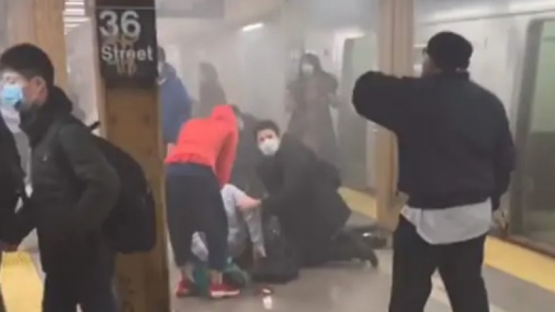 Българка проговори за ада в метрото в Ню Йорк с куп ранени