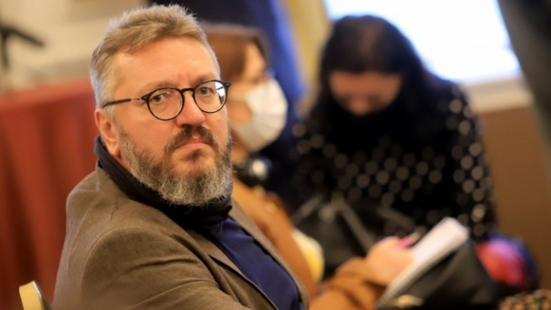 Карбовски: Медиите на Прокопиев разпространяват неолиберални лъжи за ЛГБТ дискриминация ДОКУМЕНТИ