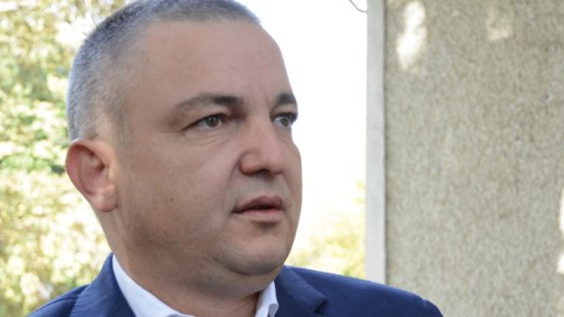 Извънредно! Прокуратурата повдигна обвинение на кмета на Варна