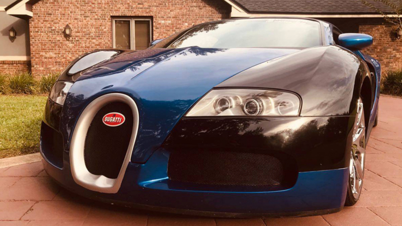 Ултрабогаташ купи 8 коли Bugatti наведнъж за цялото си семейство СНИМКИ