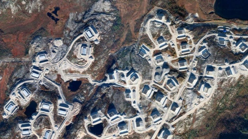Google Maps премахна замъгляването от снимките на военните обекти в Русия
