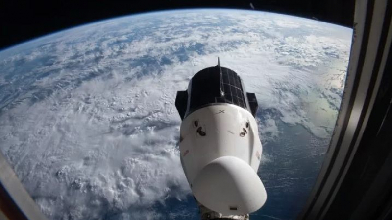 Патиланци: Космическите туристи най-накрая си тръгнаха от МКС ВИДЕО