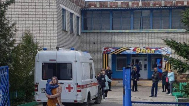 Трагедия в Русия! Въоръжен откри стрелба в детска градина ВИДЕО