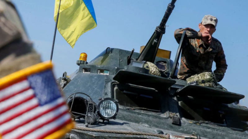 Полковник от ВСУ разказа как САЩ и ЕС ще снабдят Украйна с "най-съвременни оръжия" и изтребители ВИДЕО