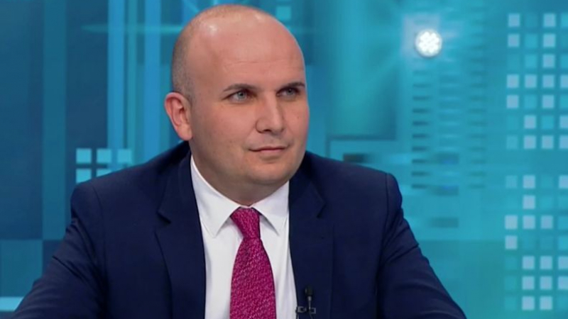 Илхан Кючюк с тежка критика към коалицията 