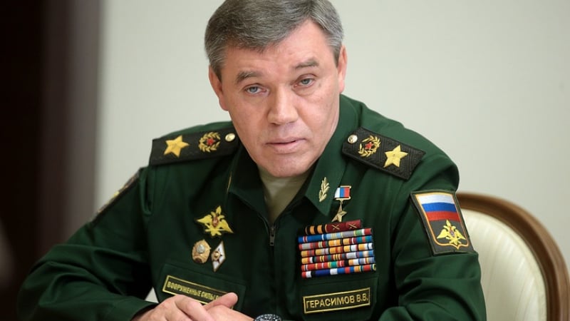 Пентагонът потвърди, че началникът на руския генерален щаб е бил в Донбас