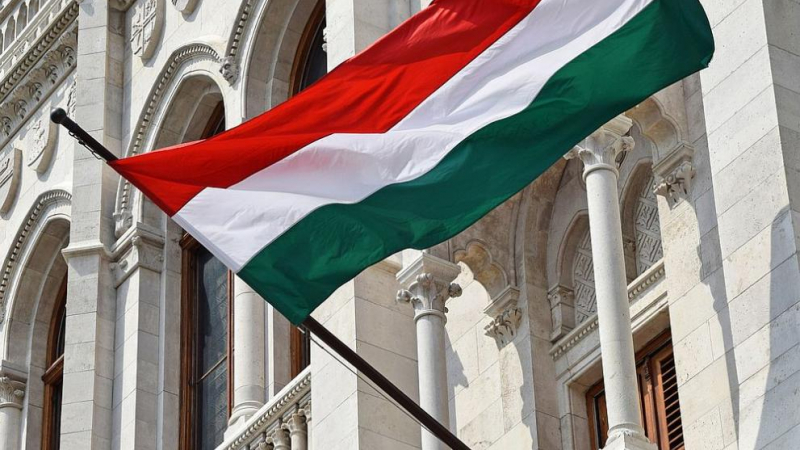Унгария: Не ни интересува какво ще си помисли Западът, ще блокираме всякакви санкции срещу руския нефт