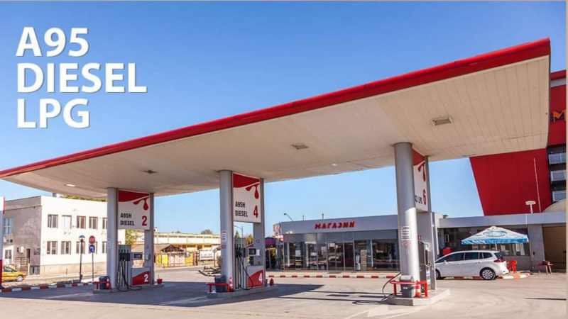 Бензиностанция в Русе хлопна кепенци заради безумните цени на горивата при Промяната