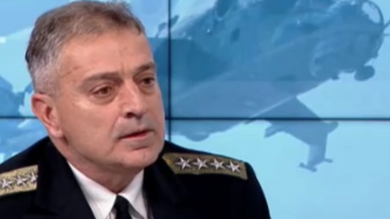 Адмирал Емил Ефтимов каза има ли опасност за националната сигурност заради Украйна