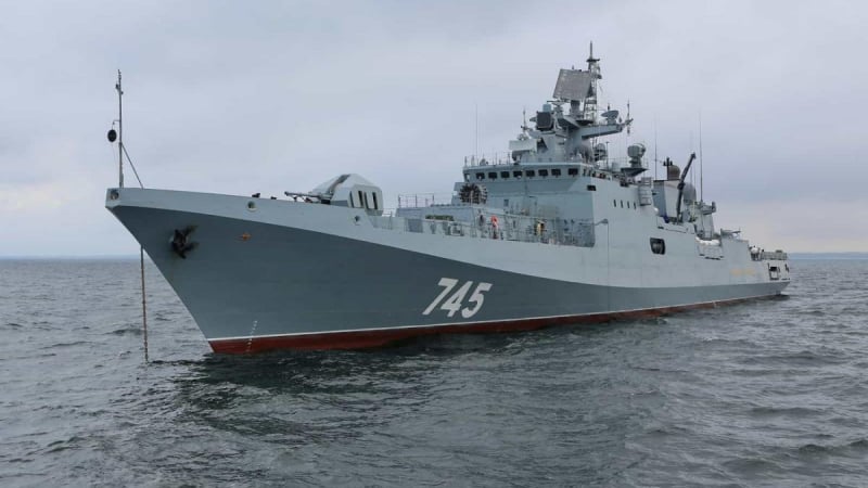 Последни новини за войната: Украйна порази жестоко още един модерен кораб на Русия
