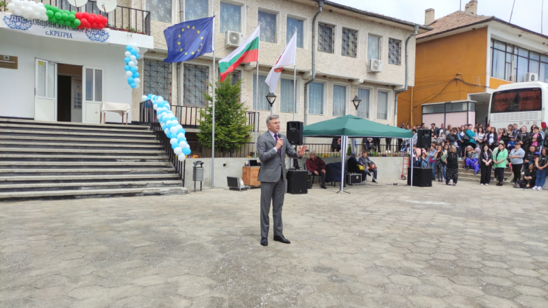 Карадайъ от село Крепча, където ДПС отбеляза Mайските събития: Да бъдем на висотата на героите, които донесоха демокрацията в България! СНИМКИ