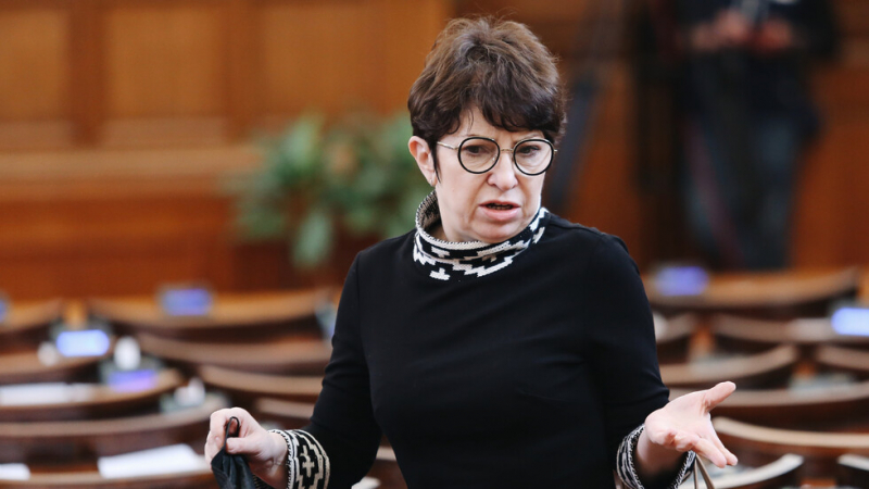 След искането на Гешев: Депутатка от ПП се отказва от имунитета си