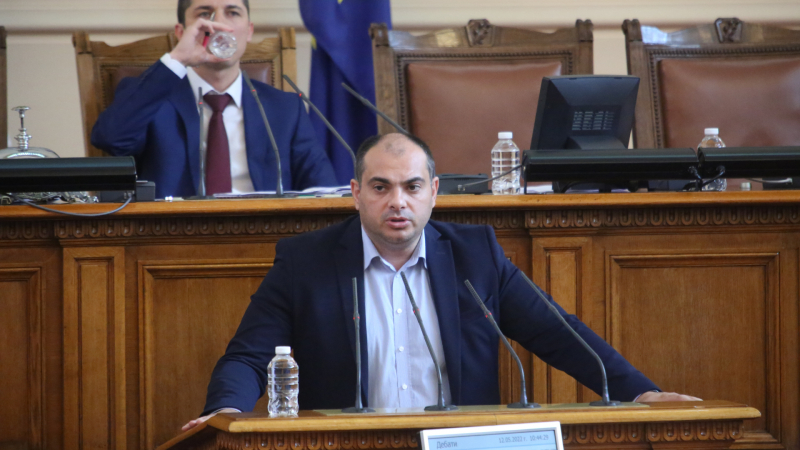 Филип Попов: Законът за колекторите запълва празнотата в законодателството, позволяваща гражданите да бъдат тормозени и рекетирани