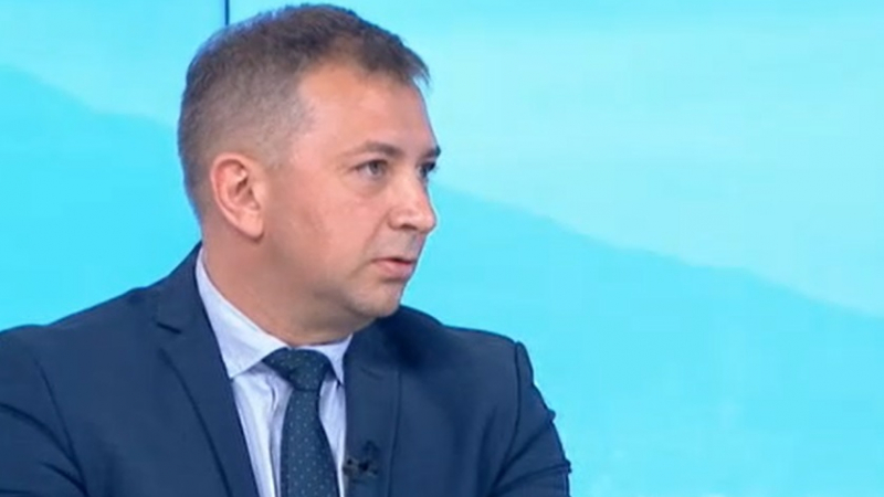 Добрин Иванов от АИКБ каза как ще се вдигнат заплатите в частния сектор