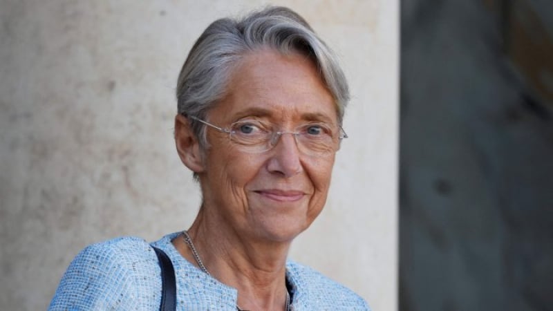 Макрон избра 61 годишна социалистка за премиер на Франция СНИМКА