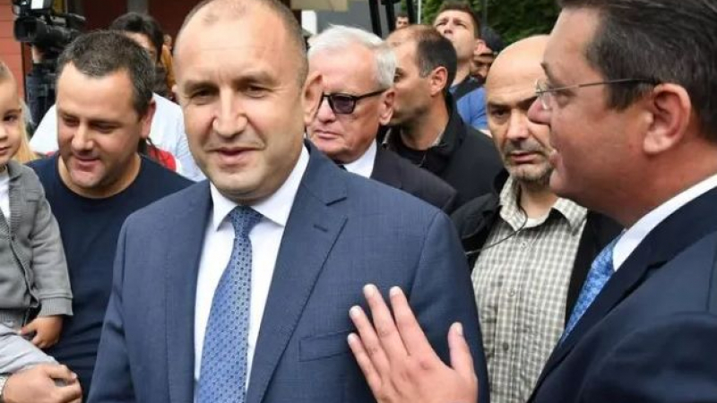Хора на Радев вече „коват“ структурите на новата партия на Янев