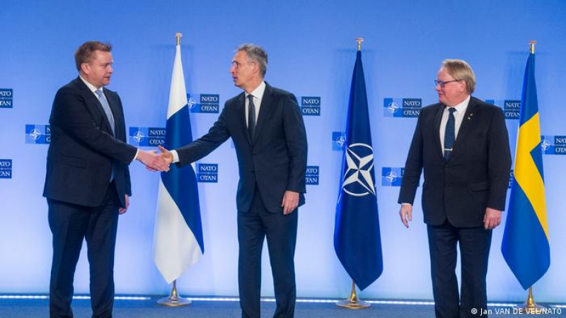 Турция няма да е единствената пречка за влизането на Швеция и Финландия в НАТО