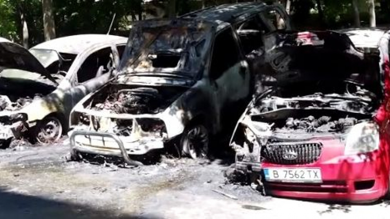 Подпалиха автомобил с украинска регистрация във Варна ВИДЕО