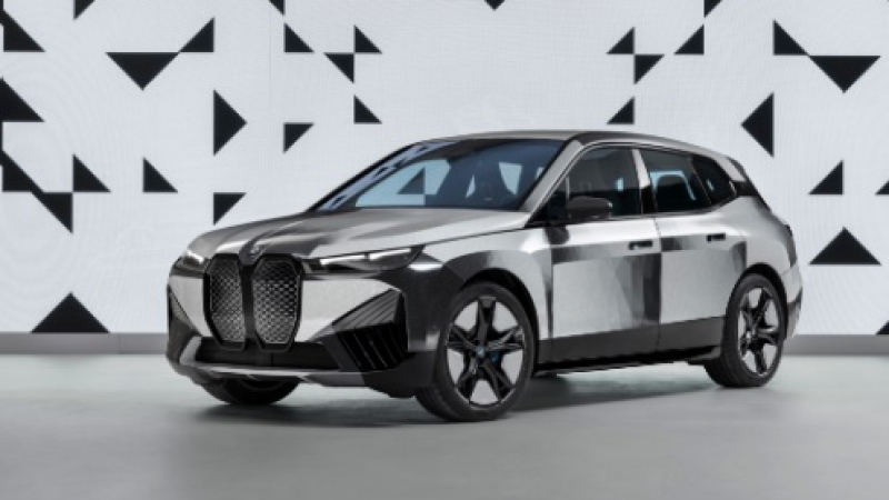 BMW показа как автомобил може да променя цвета си със силата на мисълта ВИДЕО