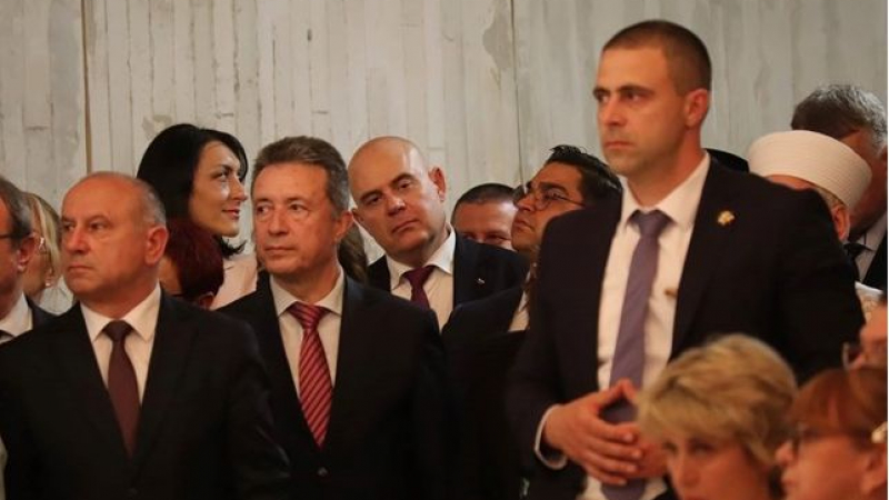 Защо Румен Радев покани, а Иван Гешев присъства на приема на президента, посветен на 24-ти май