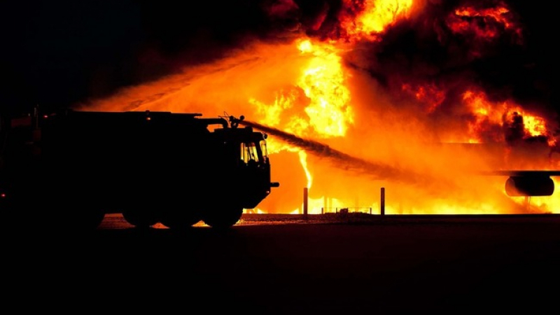 Пожар в Гърция унищожи хуманитарна помощ за Украйна