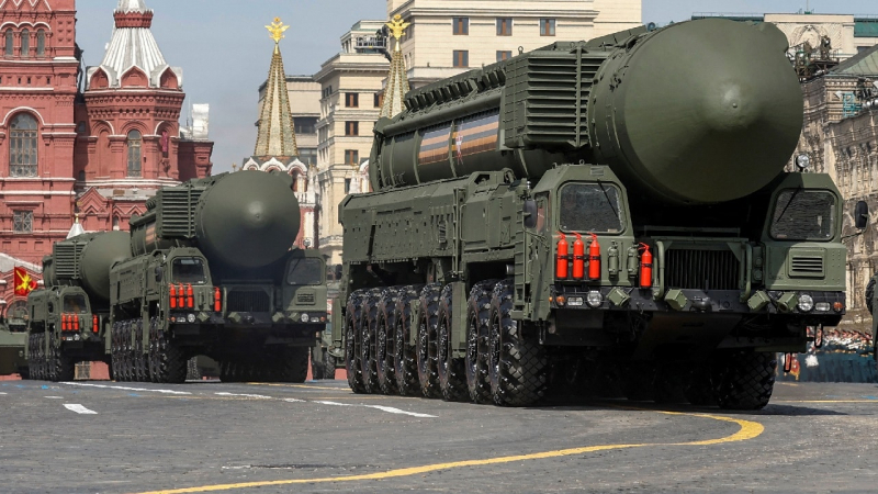Руският посланик в Лондон обясни за тактическите ядрени оръжия и войната