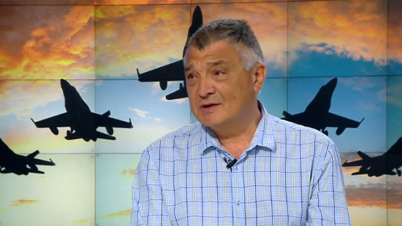 Николай Свинаров отговори дали България е изнасяла самолети в Украйна