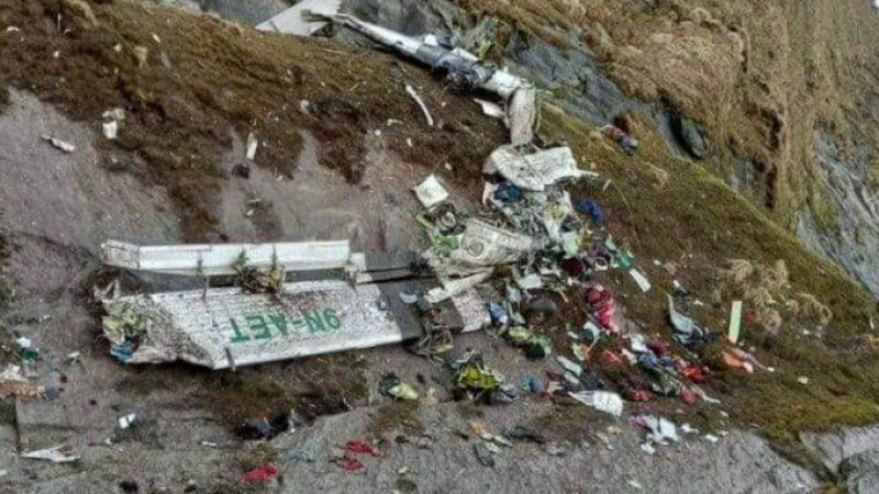 Дойде най-черната новина за изчезналия самолет в Непал СНИМКИ