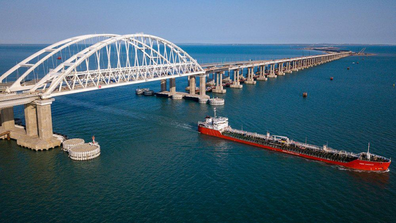 Еврика! Украинците измислиха как да разрушат Кримския мост