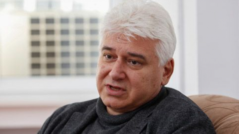 Проф. Киров каза какво диктува парламентарната логика след напускането на ИТН