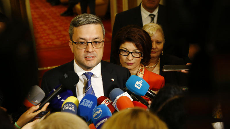 Тома Биков насмете Асен Василев, заговори за коалиции след вота ВИДЕО 