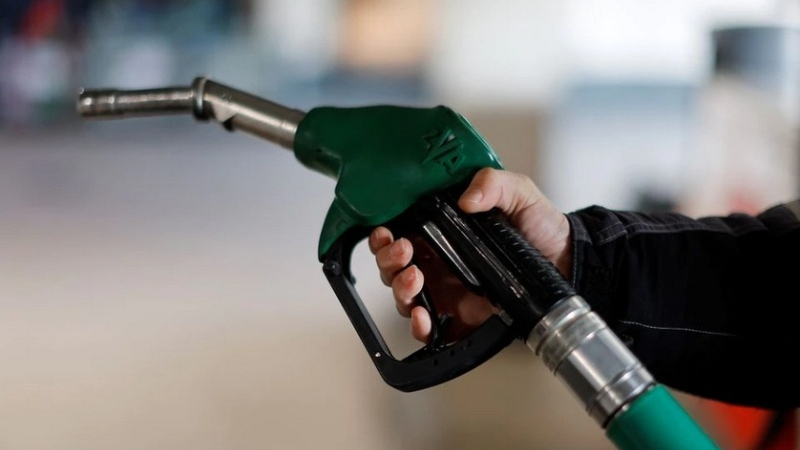 Шофьорите в ЕС бесни от цените на горивата, но ще става все по-лошо