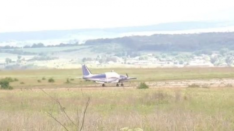 Авиоексперт с неочаквани разкрития за самолета-фантом, кацнал у нас: Това не е случаен и любителски полет ВИДЕО